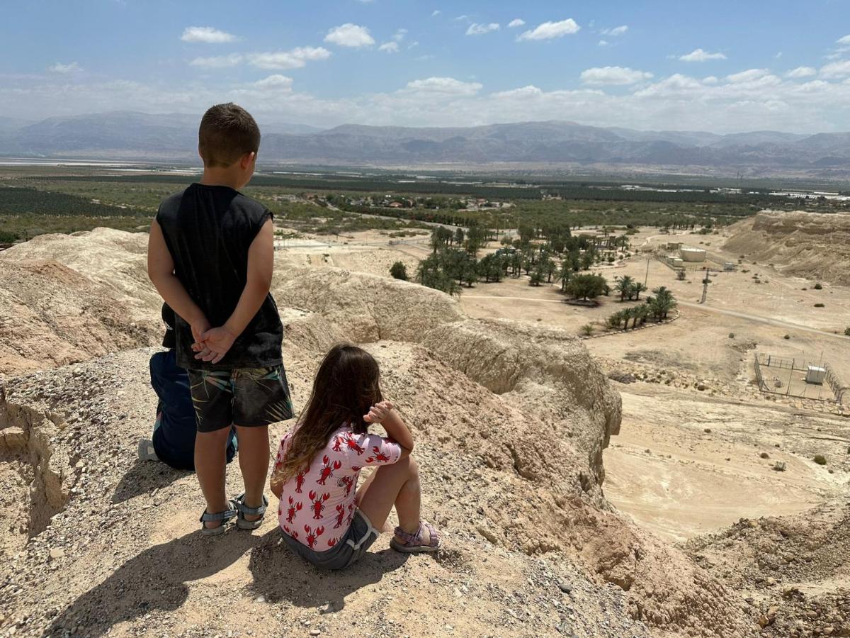 Belfer's Dead Sea Cabins Neot HaKikar Exterior foto