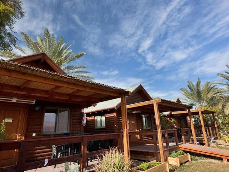 Belfer's Dead Sea Cabins Neot HaKikar Exterior foto